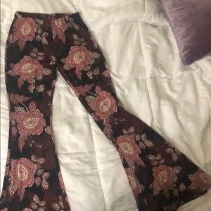 Bell bottom floral print bottoms